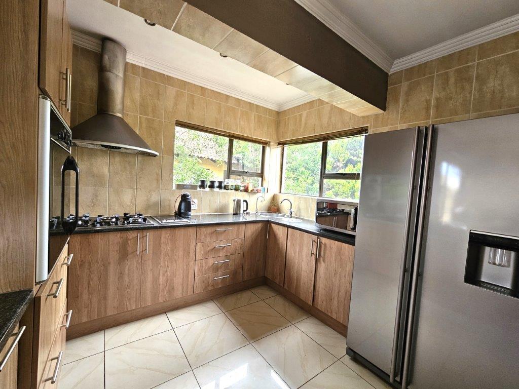 4 Bedroom Property for Sale in Melodie North West